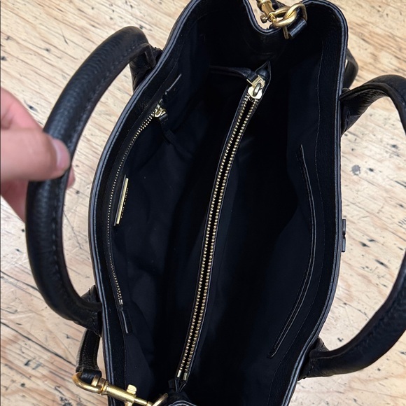 Tory Burch McGraw Triple Compartment satchel pebbled leather - Picture 6 of 7